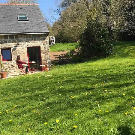 Gite An Daou Tok Mellionnec Exterior photo
